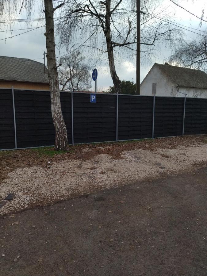 Valentin Apartman Makó Exteriér fotografie